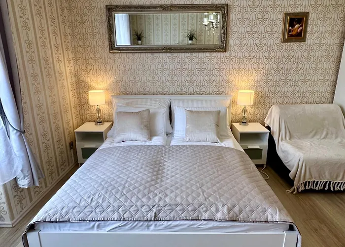 Romance In The Old Town Appartement *
